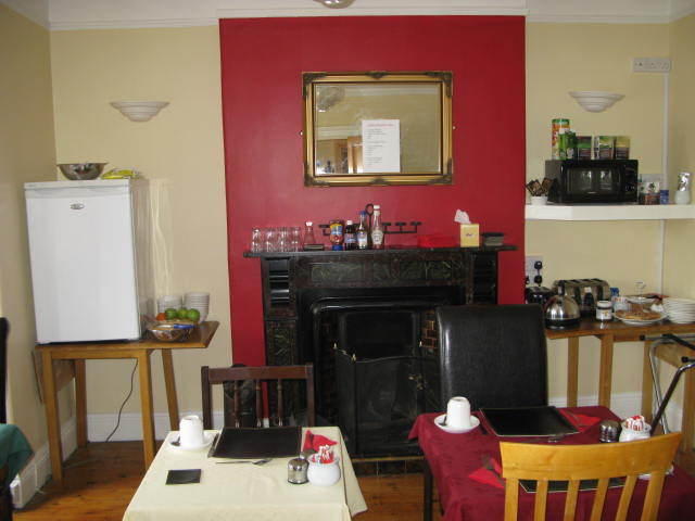 Bed & Breakfast Dun Aoibhinn Guest Accommodation