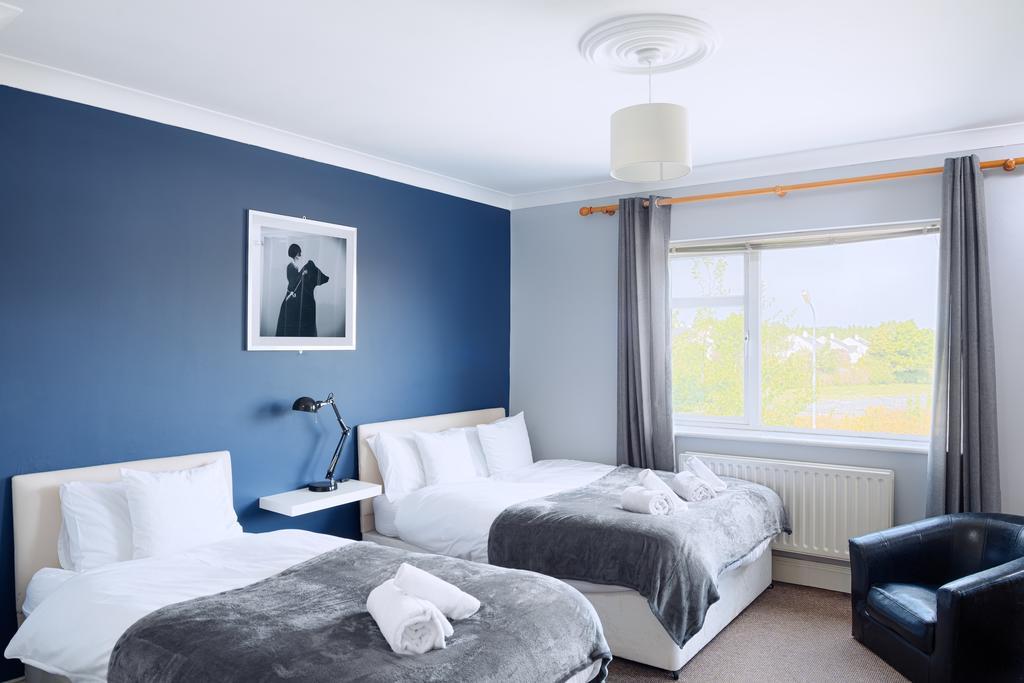 Pembroke House Galway