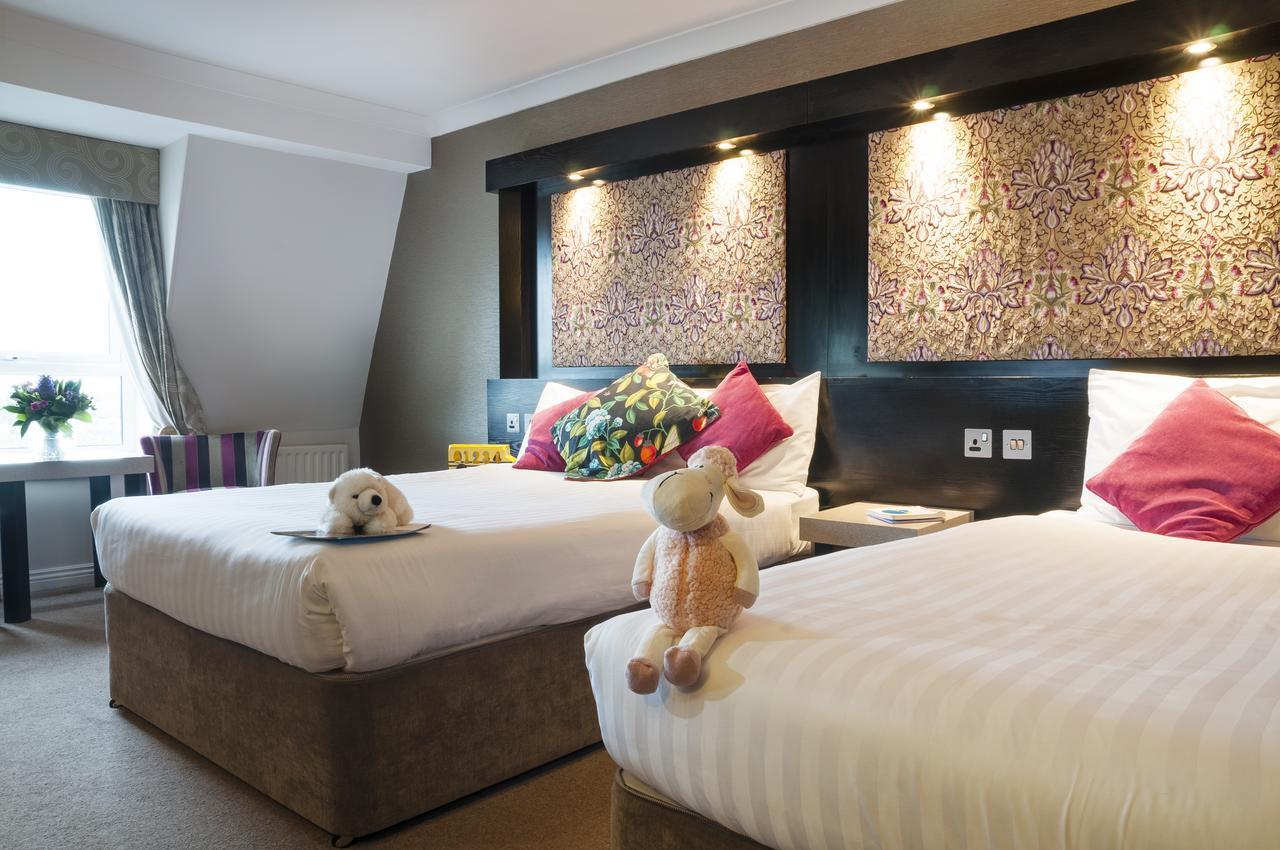 Flannery's Hotel 3*