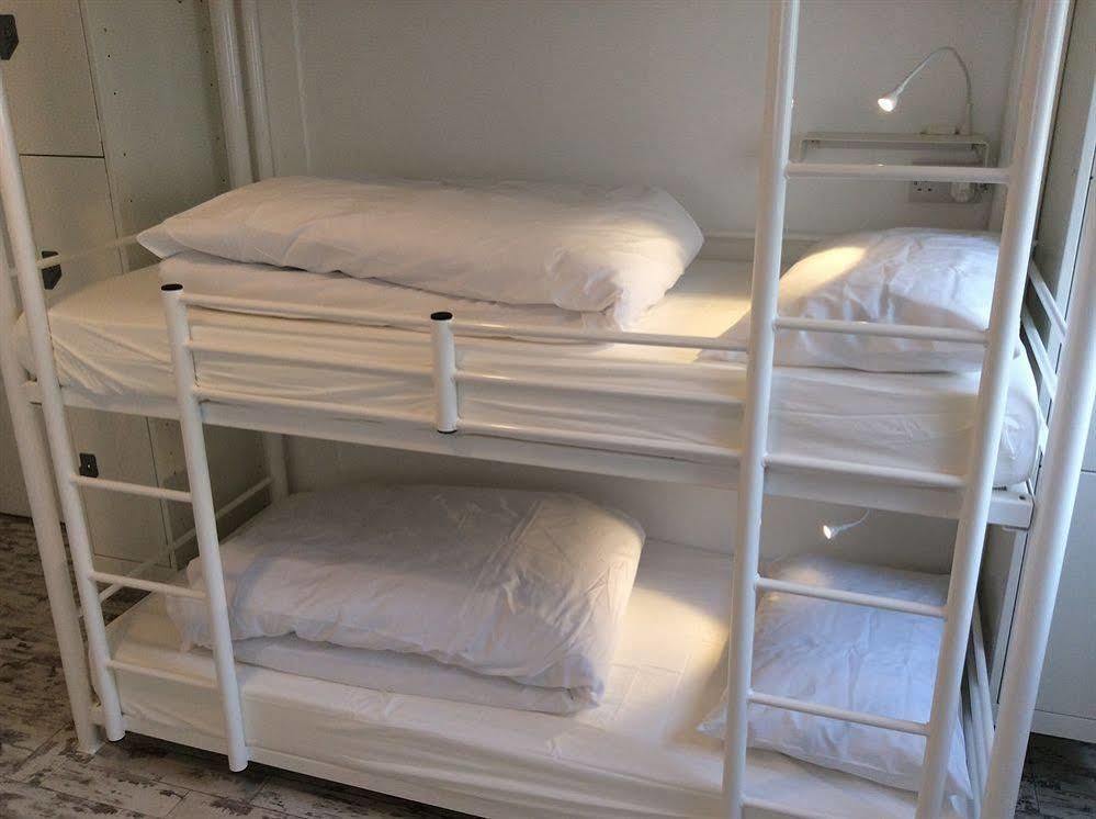 Bunk Boutique Hostel *