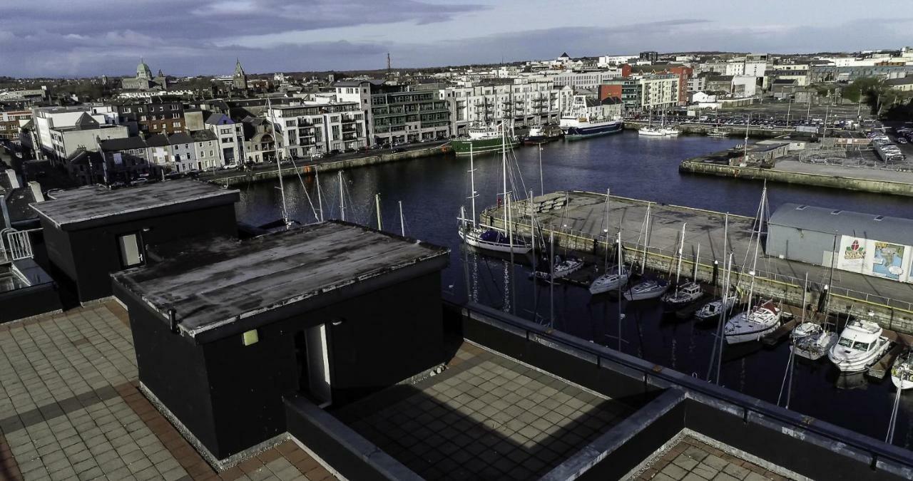 Apartment Penthouse With Rooftop Terrace