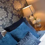 Town Square Townhouse - Best Location In Galway