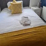 St Patricks Avenue Apartment