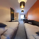 Large Townhouse In The Heart Of Galway No 12