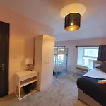 Large Townhouse In The Heart Of Galway No 12