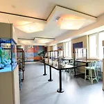 Kinlay Hostel Eyre Square