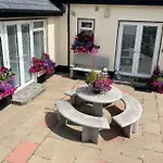 Mauraswell Cosy Family Holiday Suite