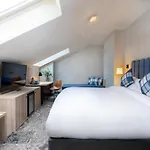 Harbour Hotel