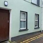 St Patricks Avenue Apartment