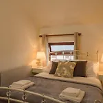 City Center-3 Min Walk To Town Square