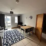Snug Apartment Centrally Located
