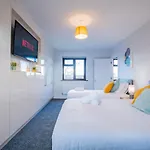 City Centre House With Parking