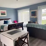 The Cosy Studio By The Shore