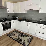 Hillcrest Lodge, Private Apartment On Lough Corrib, Oughterard