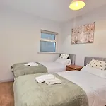 4 Bedroom Townhouse