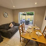 7 Eyre Square Lane