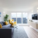 Luxury Modern Penthouse, City Centre, Sleeps 6