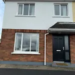 Small 25M2 Holiday Apartment With In Walking Distance Of The University Of Galway