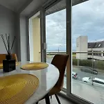 Exquisite Sea View Apartment In Salthill, Galway
