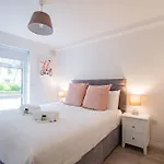 Dockside Haven - Free Parking