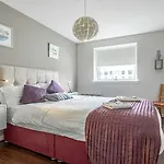 Traditional City Apt - Free Parking