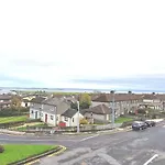 The Claddagh Ring, 2 Bed Apt, Galway City Centre