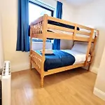 Cool City Living, Sleeps 6