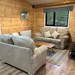 Rosies Cabin Maum