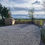 Peaceful Farm Cottage In Menlough Near Mountbellew, Ballinasloe, Athlone & Galway