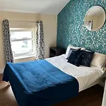 City Center-3 Min Walk To Town Square