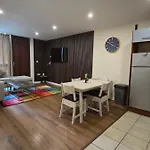 Charming Newly Renovated 2 Bed With Free Parking