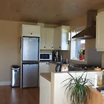 Sunnymeade Apartment - Tully