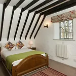 Dunguaire Thatched Cottages