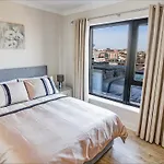 Penthouse With Rooftop Terrace
