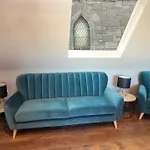 Executive 2 Bedroom Loft Style Apartment