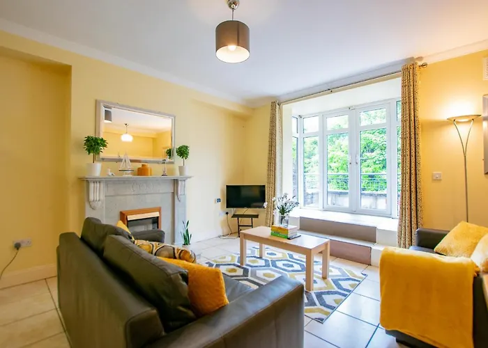 126 - Gort Na Coiribe 4 Bedroom Duplex, By Shortstays
