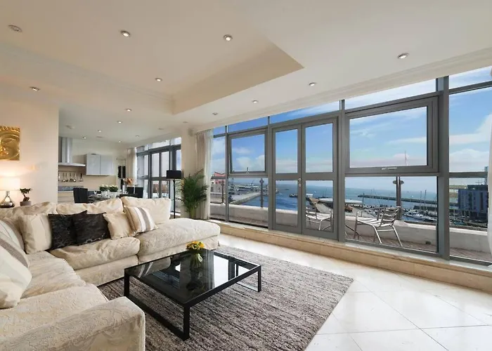 Luxury City Center Penthouse - Best Location