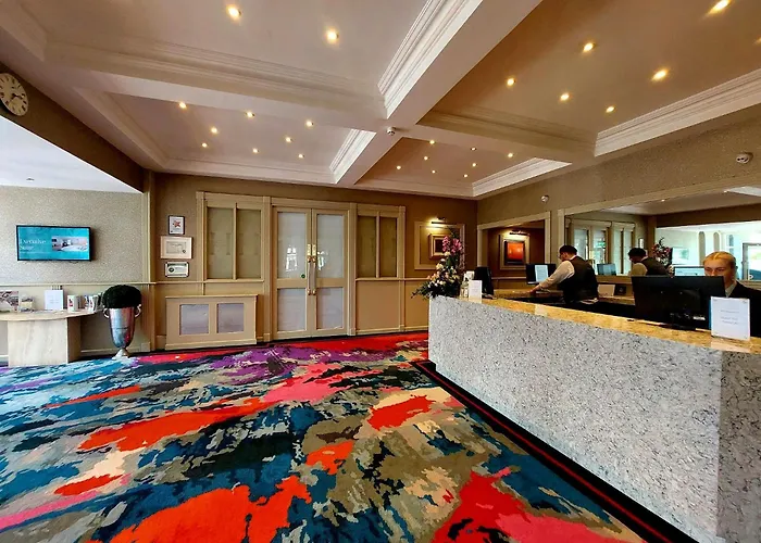 Flannery\'S Hotel