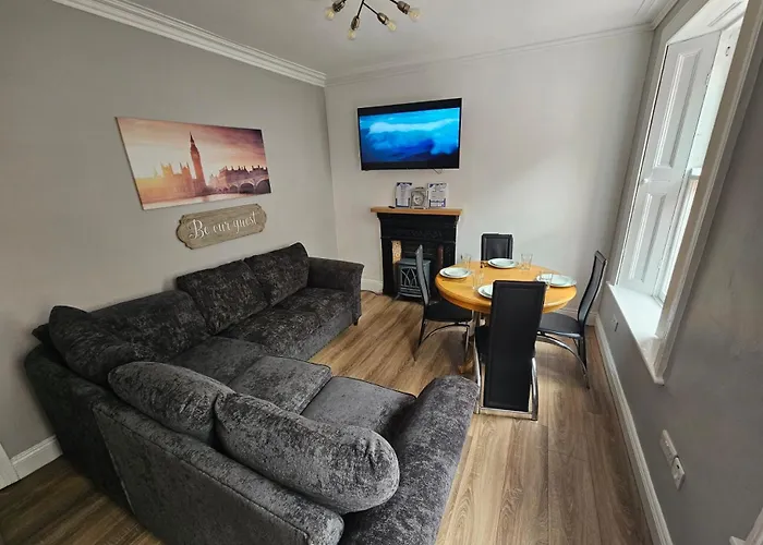 Shop Street Apartment