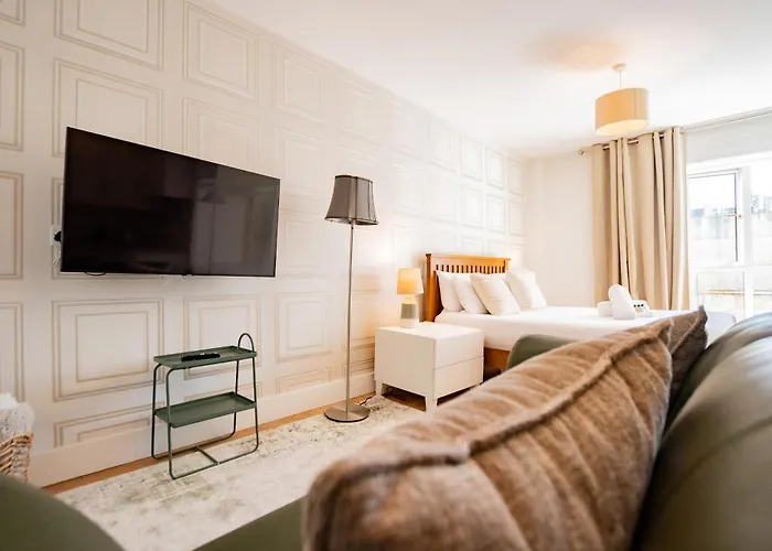 Eyre View Suite - 2