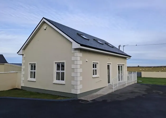 Warm Spacious Three Bed Chalet