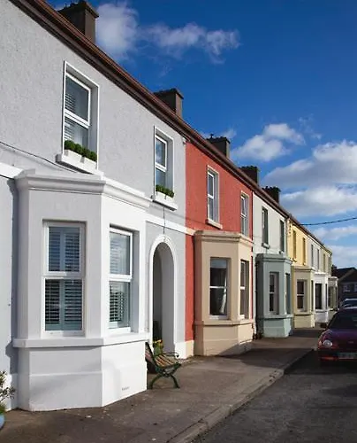Loyola Place