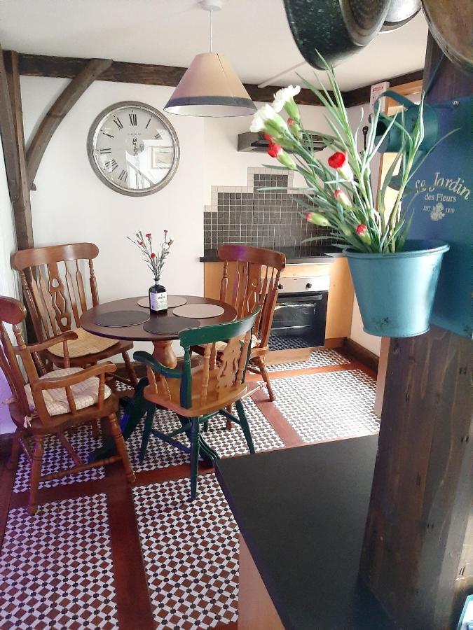 Apartment Cosy Apartment In Galway With Balcony 32 M² City View *