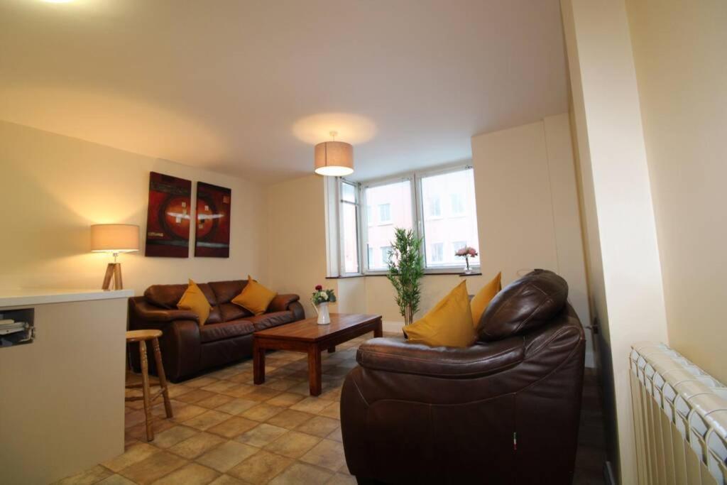 Large 3 Bed, City Centre Galway