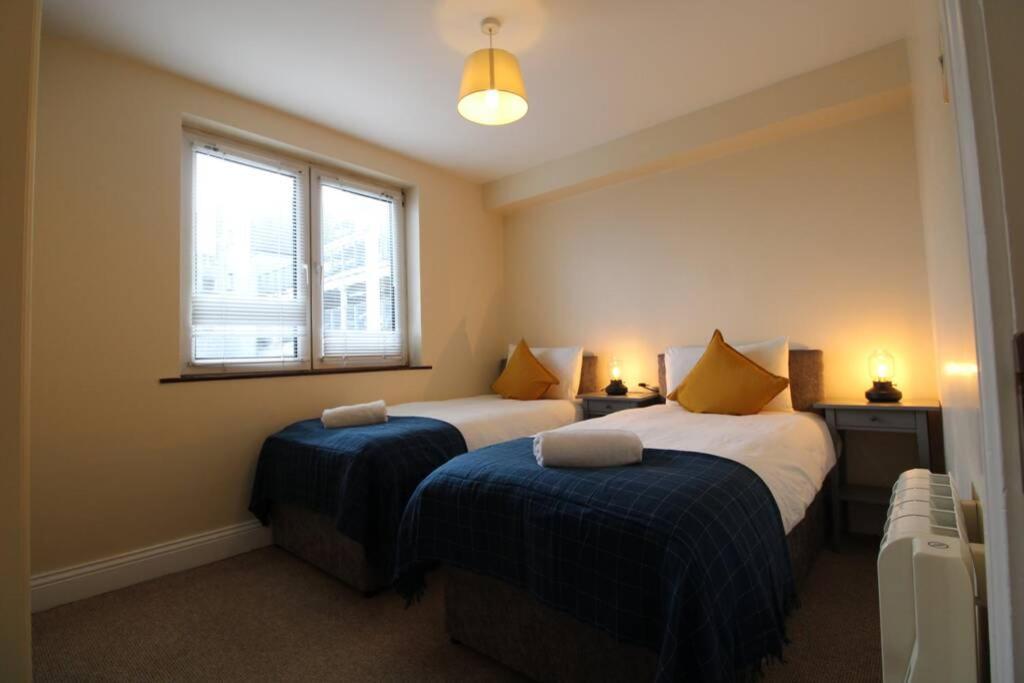 Large 3 Bed, City Centre Apartment