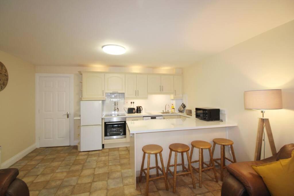 Large 3 Bed, City Centre Apartment