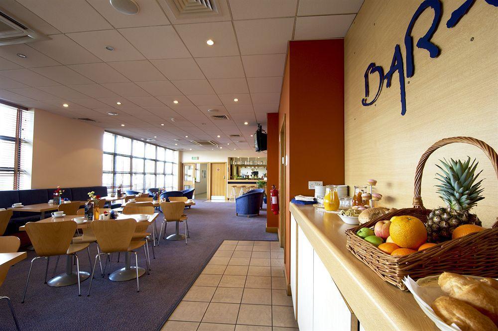 Travelodge Hotel 3*