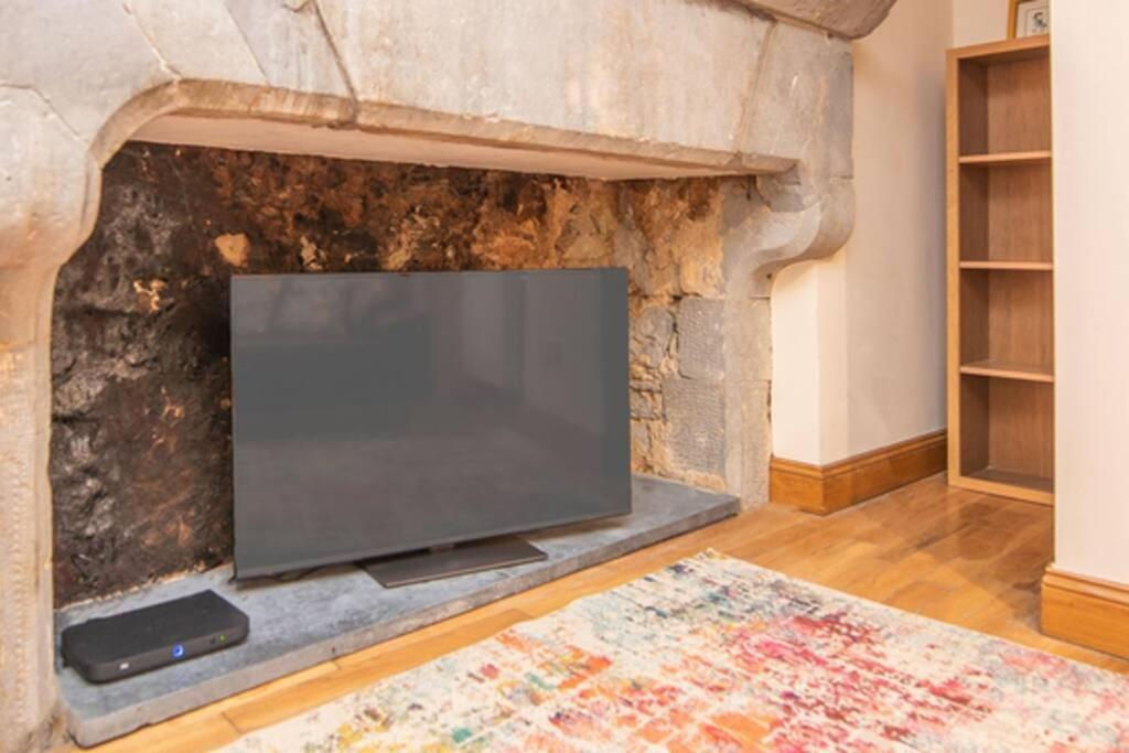 Latin Quarter Luxury * Galway