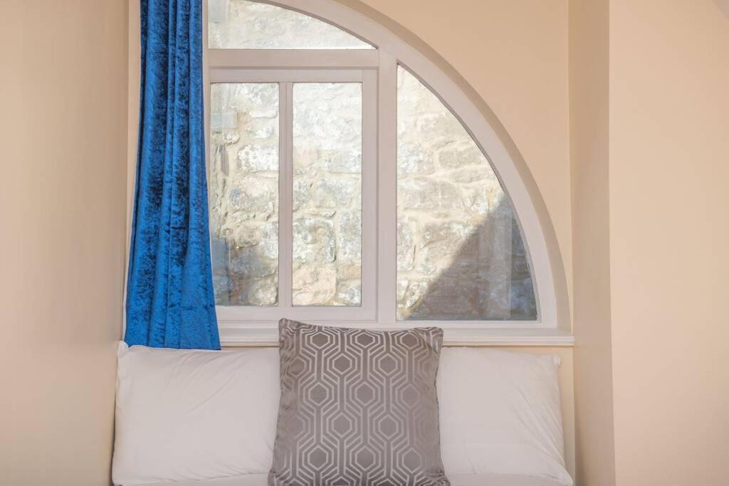 Latin Quarter Luxury Apartment