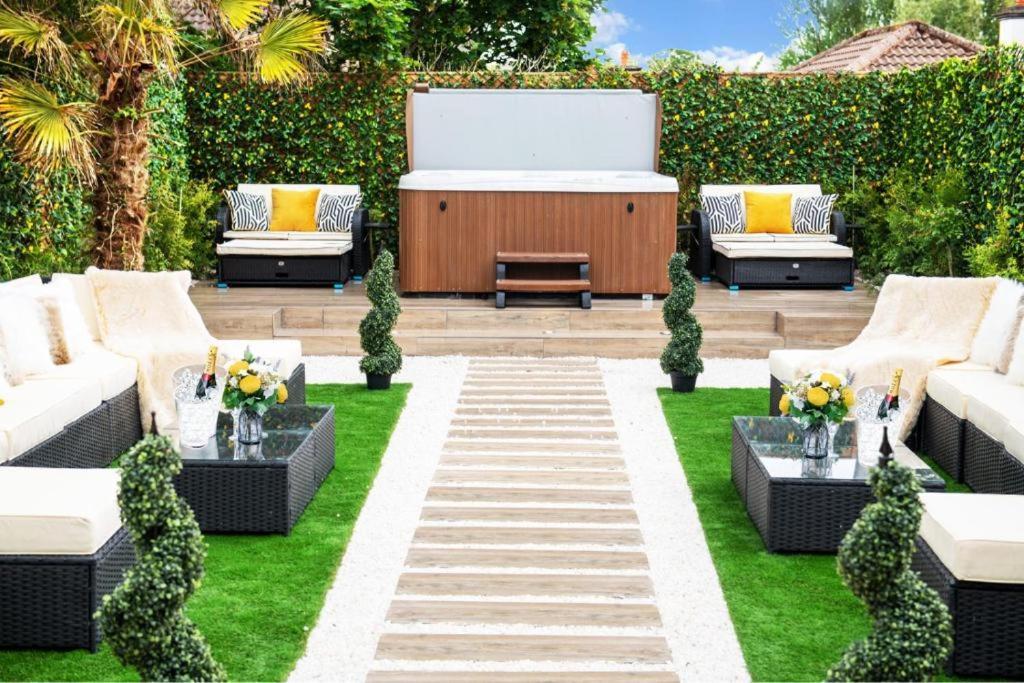 Luxury - Center - Large Garden With Hot Tub -7 Bedrooms-4 Bathrooms Apartment Galway